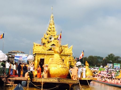 Arrival of the Royal Karaweik Barge Paung Daw oo Pagoda Festival Inle Lake