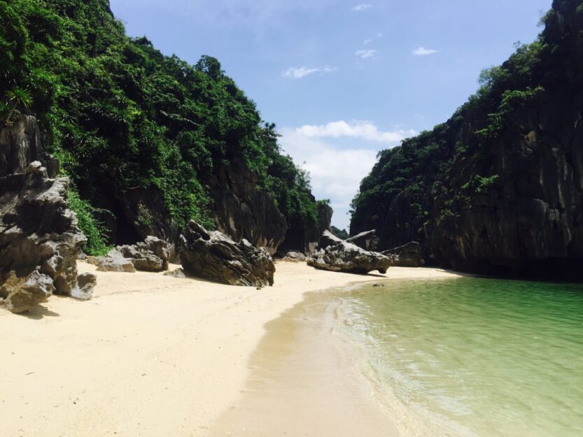 Ba Trai Dao Beaches in Ha Long Bay, Vietnam