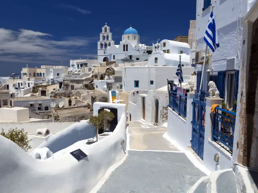Blue and white buildings in Pyrgos on Santorini